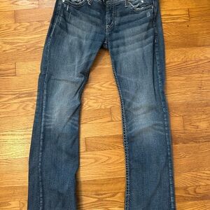 Silver Jeans Co Women's Tuesday Low Rise Slim Bootcut Jeans